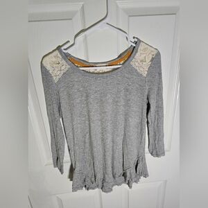 Altar'd State Womens Grey White Lace Long Sleeve Blouse Small
